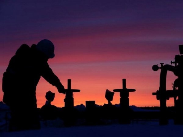Nga cắt giảm sản lượng dầu mỏ. (Ảnh minh họa: Reuters)
