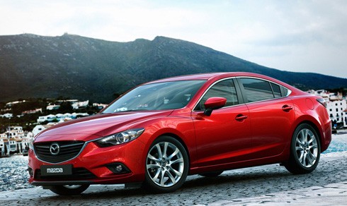 Mẫu xe Mazda6 trong diện triệu hồi, Mazda cũng bán chính hãng tại Việt Nam.