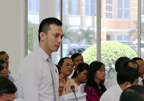 Ông Nguyễn Bá Cảnh  chuyển đến công tác đến Ban Dân vận Thành ủy giữ chức Phó Trưởng ban Thường trực Ban Dân vận Thành ủy Đà Nẵng 