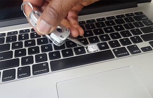 Nhiều phàn nàn của người dùng về bàn phím trên các máy MacBook mới.