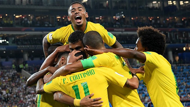 Serbia 0-2 Brazil: Neymar không còn là trung tâm, Brazil xứng đáng nhất bảng E