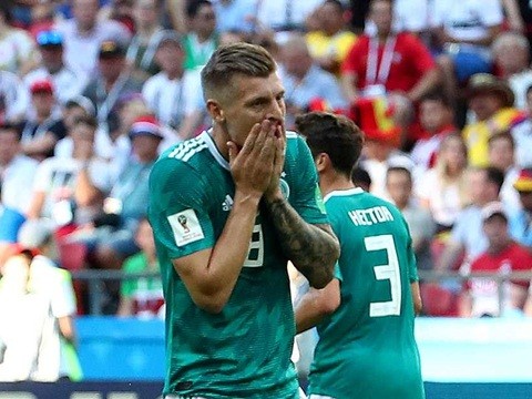 Đức cúi đầu rời World Cup: Kết thúc để.. bắt đầu