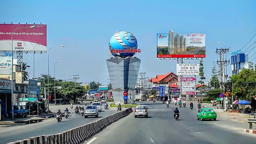 Quốc lộ 13 đoạn từ trung tâm Lái Thiêu tới đường Nguyễn Văn Tiết, thành phố Thuận An sẽ được quy hoạch thành đại lộ kinh tế, tài chính, dịch vụ của Bình Dương.