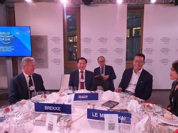 Phó Thủ tướng Lê Minh Khái tiếp tục các hoạt động tại Davos 2022