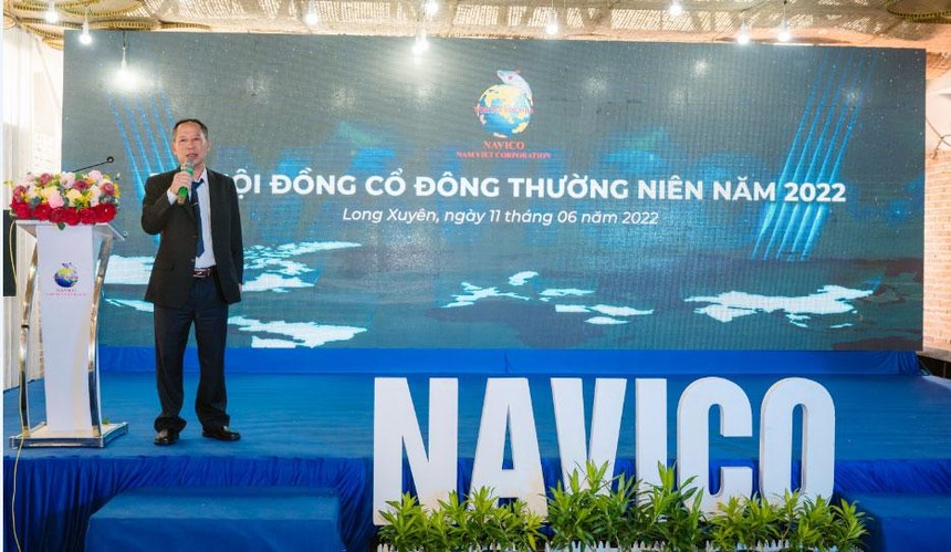 Ông Doãn Tới, Tổng giám đốc Công ty Nam Việt chia sẻ tại ĐHCĐ thường niên 2022.
