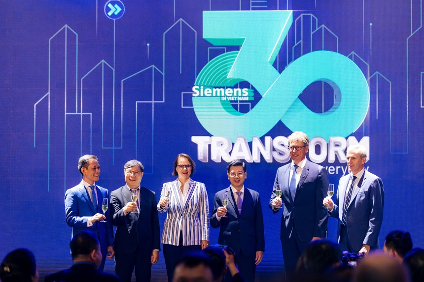 Siemens kỷ niệm 30 năm hiện diện và đồng hành với Việt Nam 