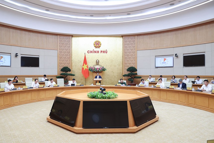 Thủ tướng Phạm Minh Chính chủ trì phiên họp Chính phủ chuyên đề xây dựng pháp luật tháng 4/2024. (Ảnh: Nhật Bắc)