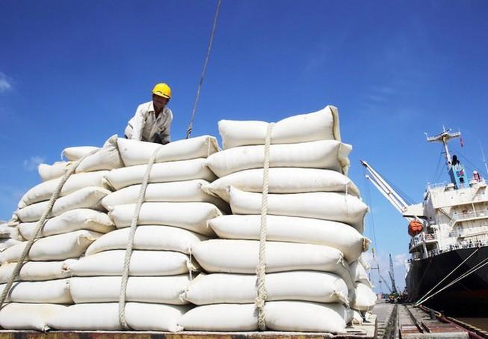 Gián đoạn nguồn cung lương thực do Covid-19, giá gạo tăng kỷ lục 7 năm