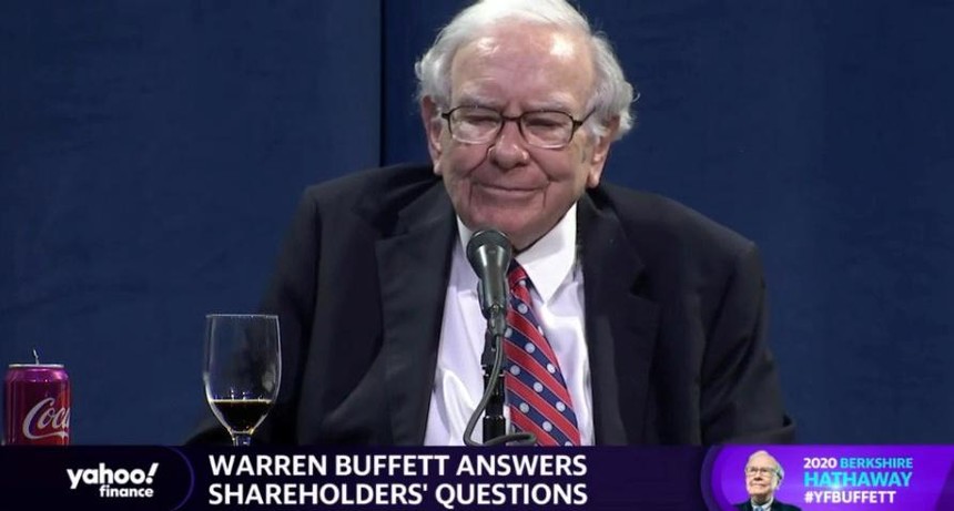 Lý do Warren Buffett bắt đầu đặt cược vào chứng khoán bên ngoài nước Mỹ