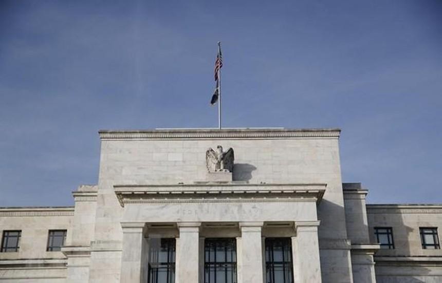 Fed cam kết duy trì chính sách tiền tệ nới lỏng