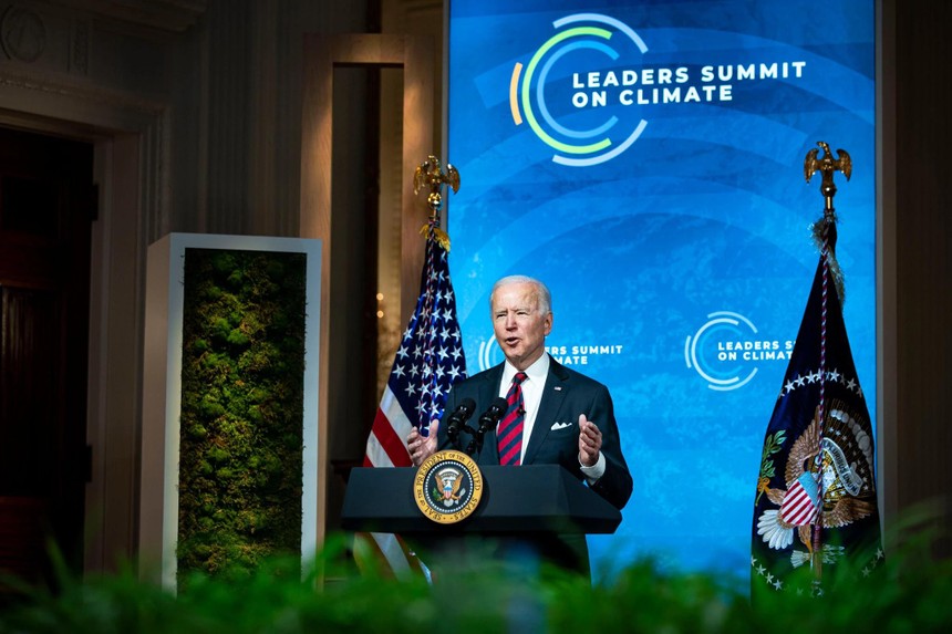 Tổng thống Biden trong Hội nghị thượng đỉnh các nhà lãnh đạo về khí hậu tại Nhà Trắng vào thứ Năm (22/4). Ảnh: The New York Times