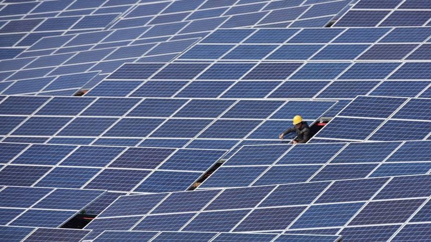 Mỹ cấm nhập khẩu vật liệu tấm pin năng lượng mặt trời từ một số công ty Trung Quốc
