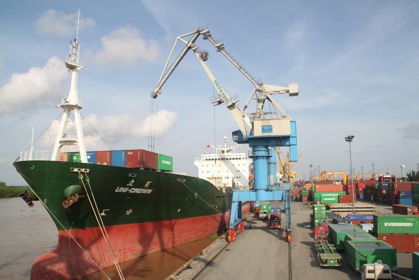 Container Việt Nam (VSC) dự kiến mua 36% vốn tại Cảng Vinalines Đình Vũ