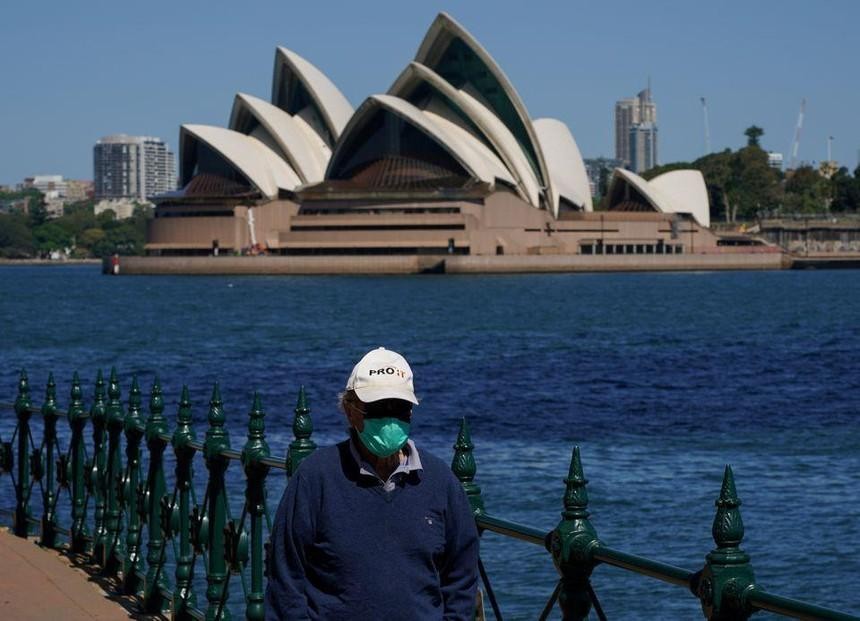 Úc tăng lãi suất lần đầu tiên kể từ năm 2010