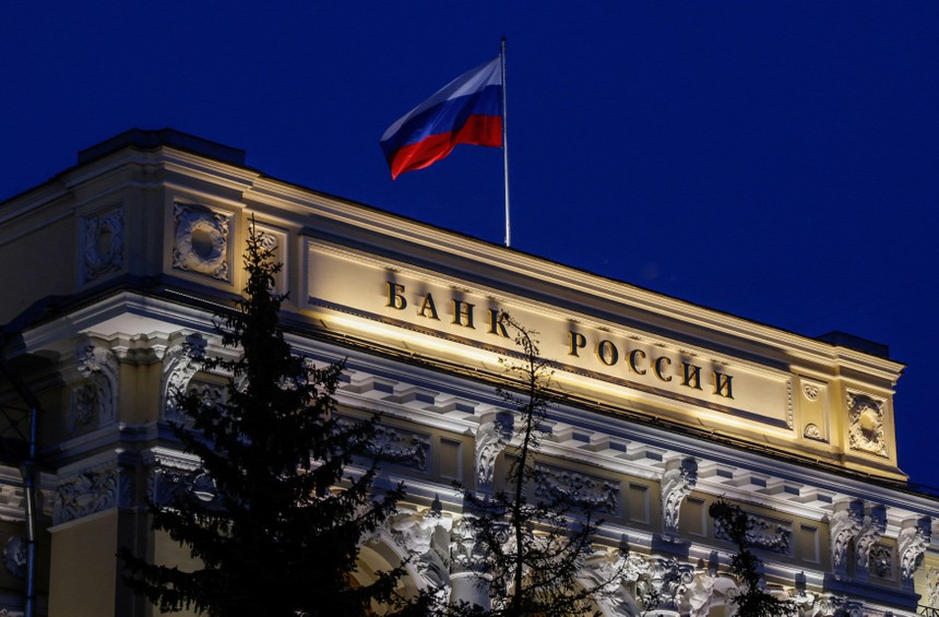 Nga cắt giảm lãi suất cơ bản về mức trước khi xung đột với Ukraine