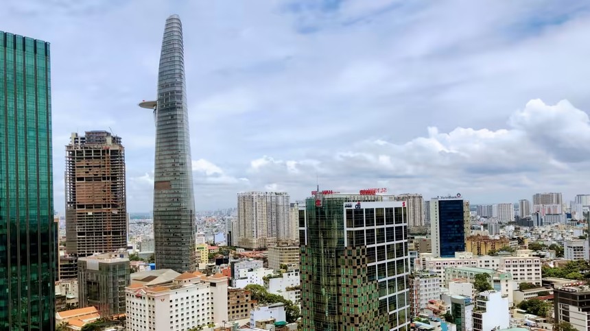 Nikkei Asia: Giá bất động sản cao cấp ở Việt Nam có thể giảm hơn 10% trong năm nay