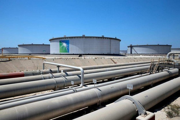 Ả Rập Xê Út tăng giá dầu bán cho châu Á và châu Âu trong tháng 4