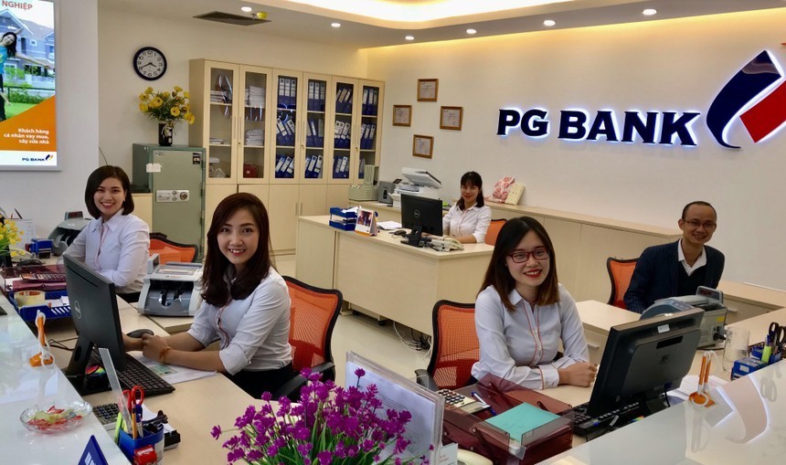 Cổ phiếu PG Bank (PGB) tăng 84,1% nhờ hiệu ứng đấu giá thành công, người thân lãnh đạo mang hơn 7,6 triệu cổ phiếu ra bán