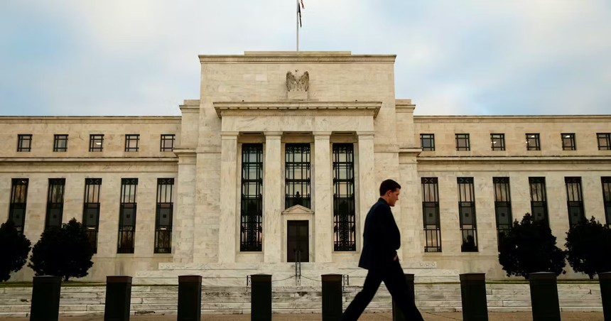 Phố Wall dự báo Fed sẽ tạm dừng tăng lãi suất vào tháng 9