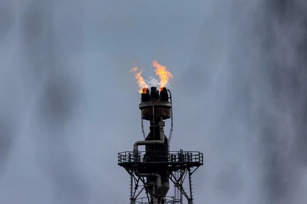 OPEC: Nguồn cung dầu thiếu hụt 2 triệu thùng/ngày khi Ả Rập Xê Út cắt giảm sản lượng