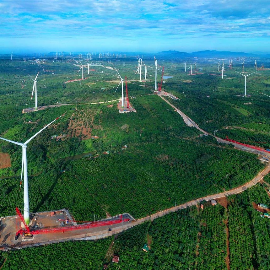 Nhà máy điện gió Ea Nam Đắk Lắk tại Xã Ea Nam, Huyện Ea H'Leo, tỉnh Đắk Lắk