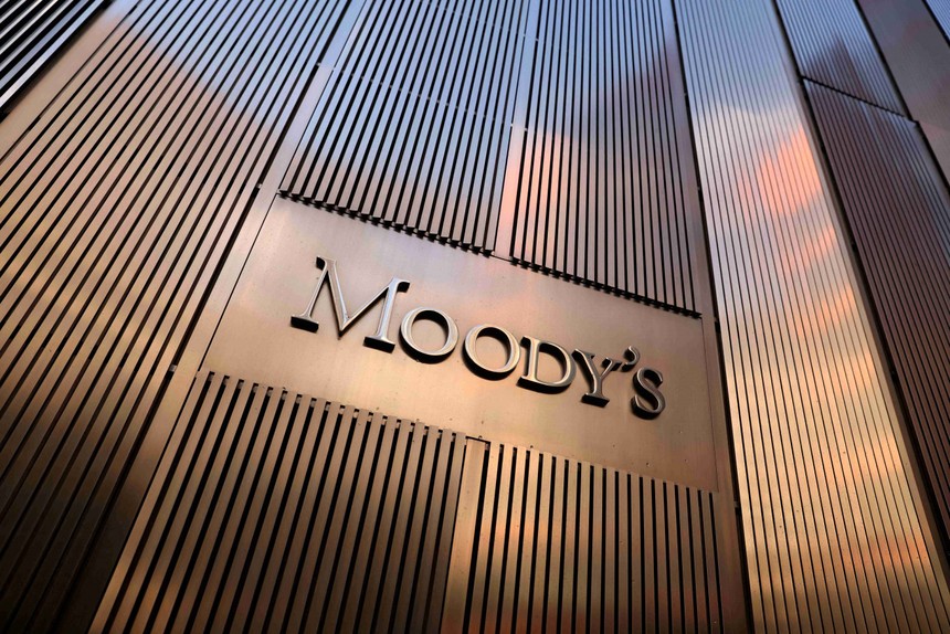Moody's thay đổi triển vọng tín nhiệm của Mỹ sang "tiêu cực"