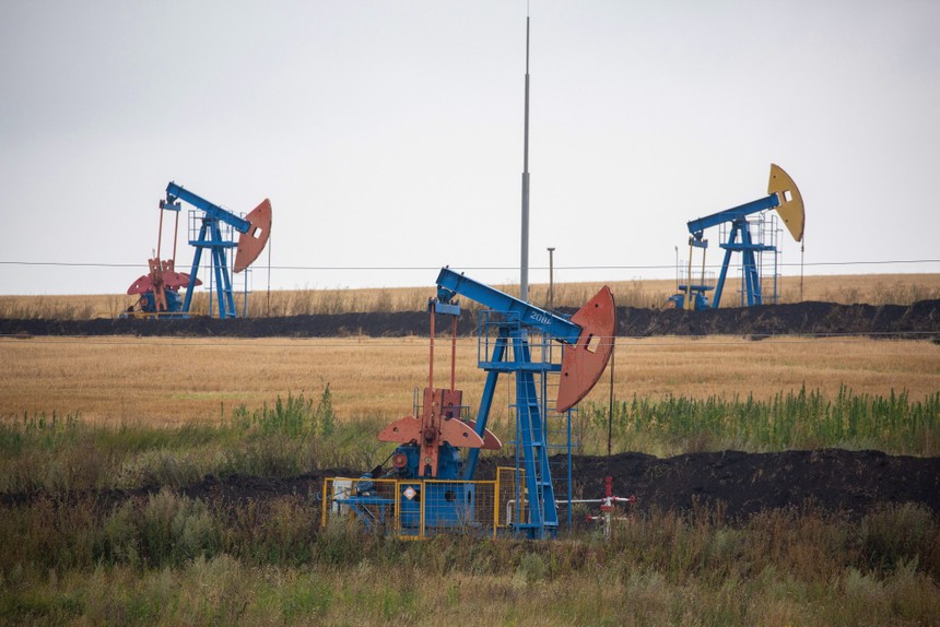 Phần lớn dầu của Nga được bán cao hơn mức trần của G7 trong tháng 10