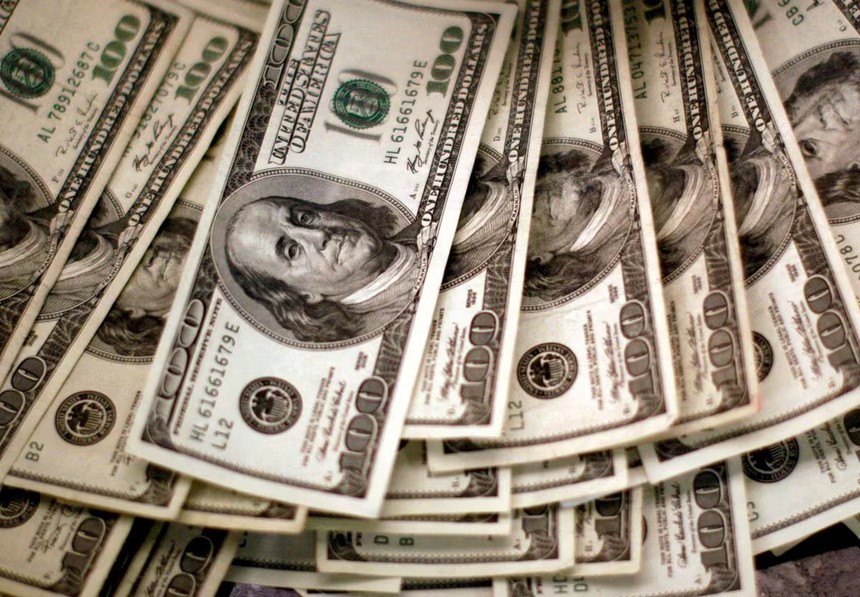 Đồng đô la Mỹ có năm giảm đầu tiên kể từ năm 2020