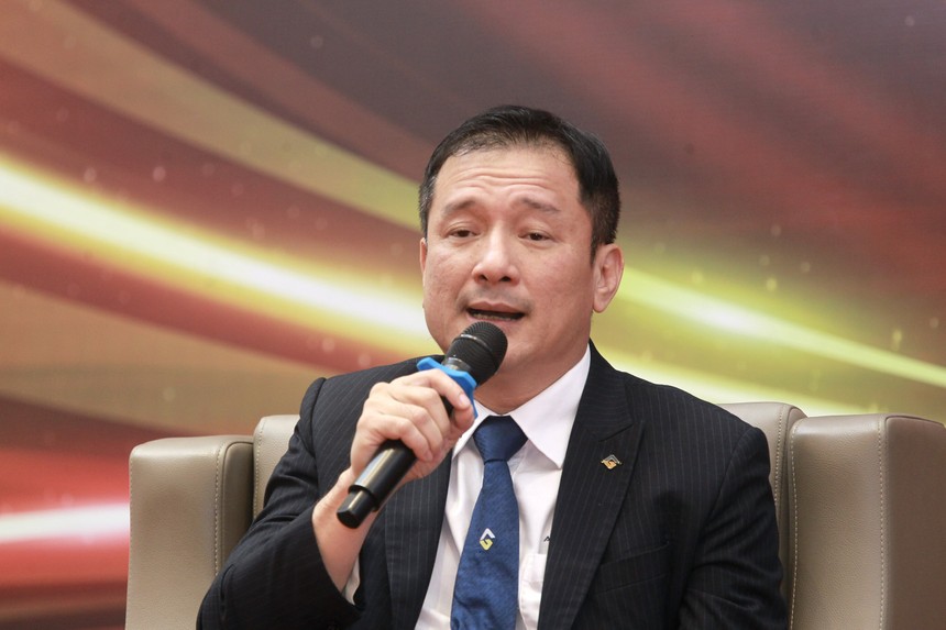 Ông Lê Nguyễn Đoan Duy, Giám đốc Phát triển Kinh doanh, Tập đoàn Nguyên liệu Á Châu (AIG) trao đổi tại Hội thảo.