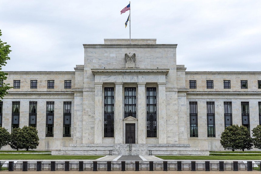 Dữ liệu kinh tế khả quan có thể thúc đẩy Fed sớm nâng lãi suất