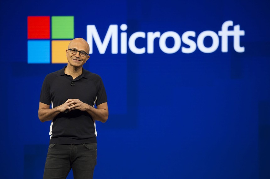 CEO Satya Nadella giúp cổ phiếu Microsoft tăng 900%