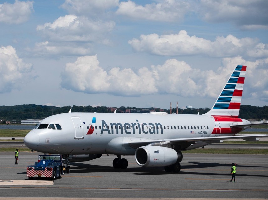 Mỹ: Cổ phiếu ngành hàng không giảm do giá nhiên liệu tăng