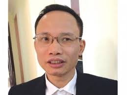 TS. Cấn Văn Lực, hàm Phó tổng giám đốc Ngân hàng Đầu tư và Phát triển Việt Nam (BIDV)