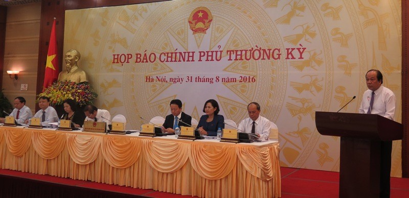 Thủ tướng Nguyễn Xuân Phúc yêu cầu kiểm tra các bộ, địa phương “nợ” nhiều việc
