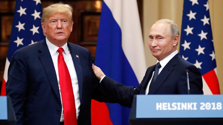 Tổng thống Mỹ Donald Trump và Tổng thống Nga Vladimir Putin. Ảnh: AP.