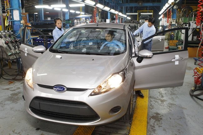 Các tập đoàn lớn như Toyota, Honda của Nhật Bản, Ford của Mỹ, Samsung... đã chọn Việt Nam thành trung tâm sản xuất. 