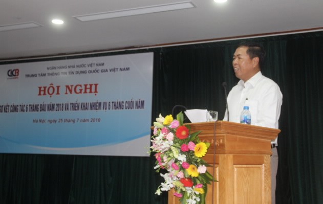 Ông Đỗ Hoàng Phong, Tổng Giám đốc CIC báo cáo tại Hội nghị