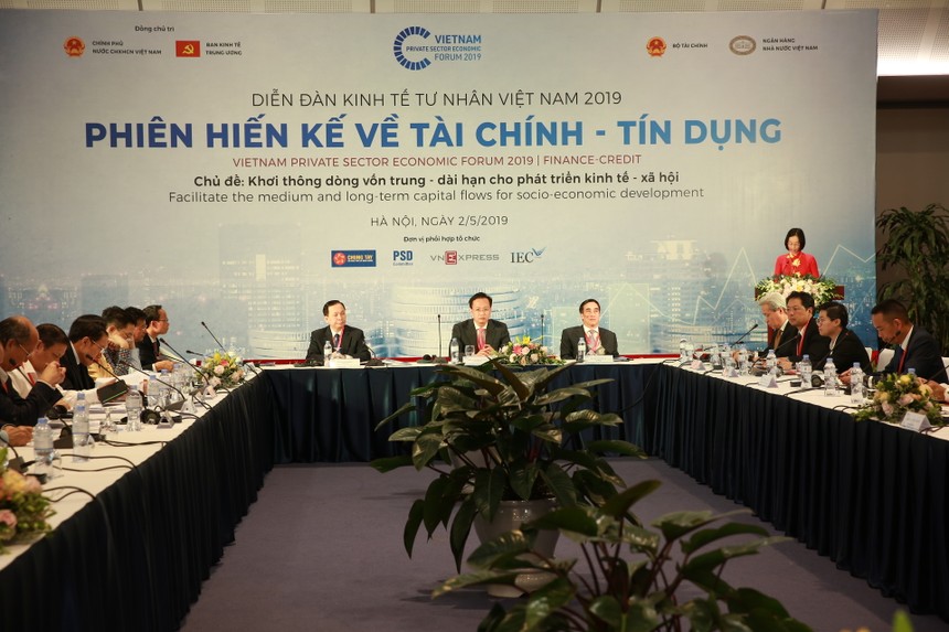 Toàn cảnh Phiên “Khơi thông tín dụng trung - dài hạn và thúc đẩy phát triển thị trường trái phiếu doanh nghiệp tại Việt Nam”