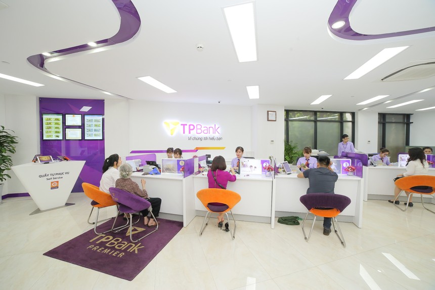 TPBank lọt Top 7 ngân hàng mạnh nhất Việt Nam do Tạp chí The Asian Banker trao tặng