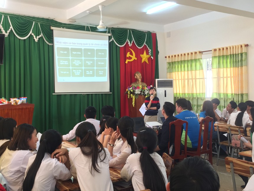 Hơn 1.100 học sinh Việt Nam được đào tạo kiến thức tài chính 