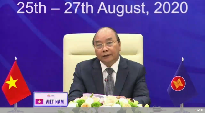 Thủ tướng Nguyễn Xuân Phúc phát biểu tại Diễn đàn Kinh doanh ASEAN Standard Chartered 2020 trực tuyến