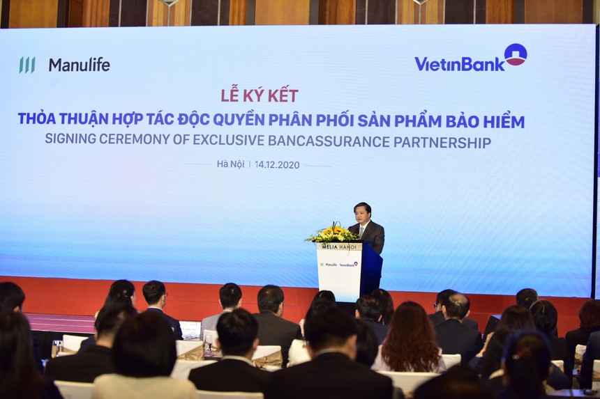Ông Lê Đức Thọ, Chủ tịch VietinBank phát biểu tại Lễ lý kết