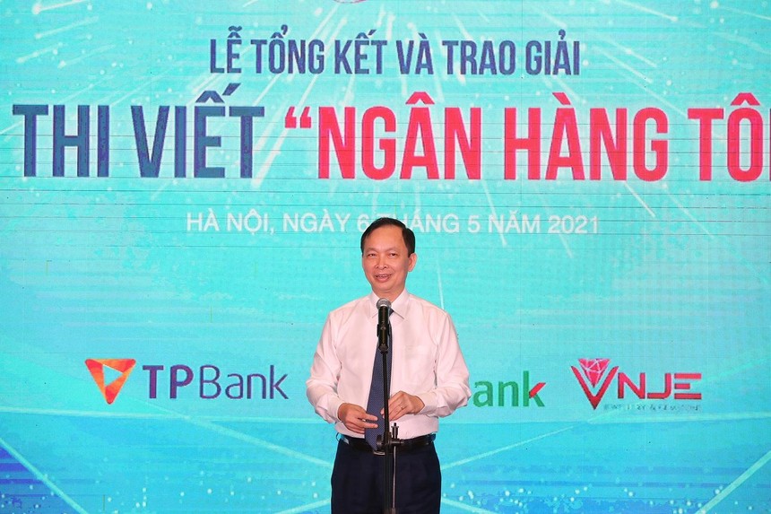 Ông Đào Minh Tú, Phó Thống đốc thường trực Ngân hàng Nhà nước Việt Nam phát biểu tại sự kiện.