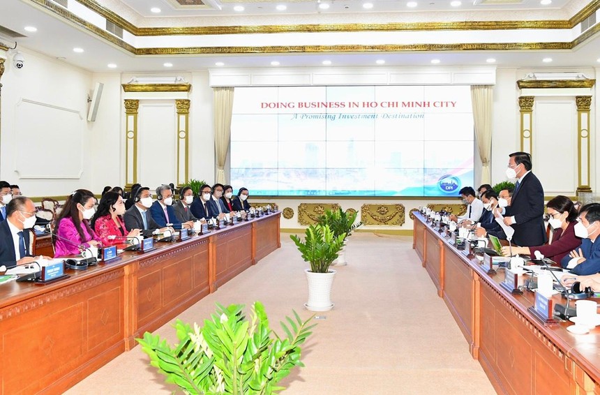 Lãnh đạo TP. Hồ Chí Minh gặp gỡ các nhà đầu tư Vạn Thịnh Phát, ORIX Corporation (Nhật Bản) và CK Asset Holdings Limited Group (Hồng Kông) 