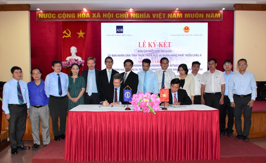 ADB và UBND tỉnh Thừa Thiên Huế ký kết Bản ghi nhớ hợp tác
