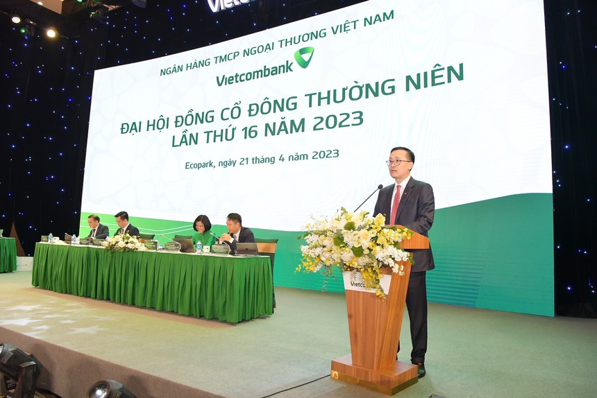 Ông Phạm Quang Dũng, Chủ tịch Ngân hàng TMCP Ngoại thương Việt Nam (Vietcombank - Mã: VCB) phát biểu tại ĐHCĐ