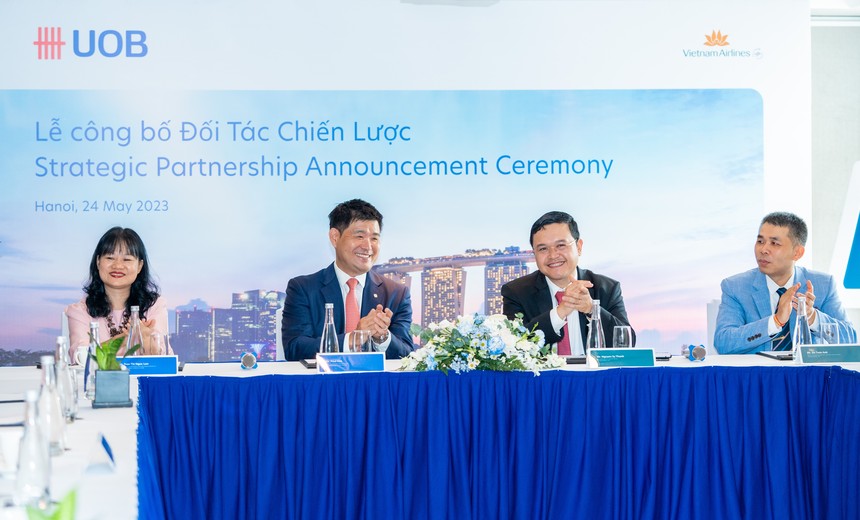 UOB Việt Nam và Vietnam Airlines trở thành đối tác chiến lược
