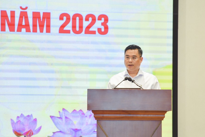 Ông Nguyễn Thanh Tùng, Tổng Giám đốc Vietcombank phát biểu tại Hội nghị Sơ kết hoạt động ngân hàng 