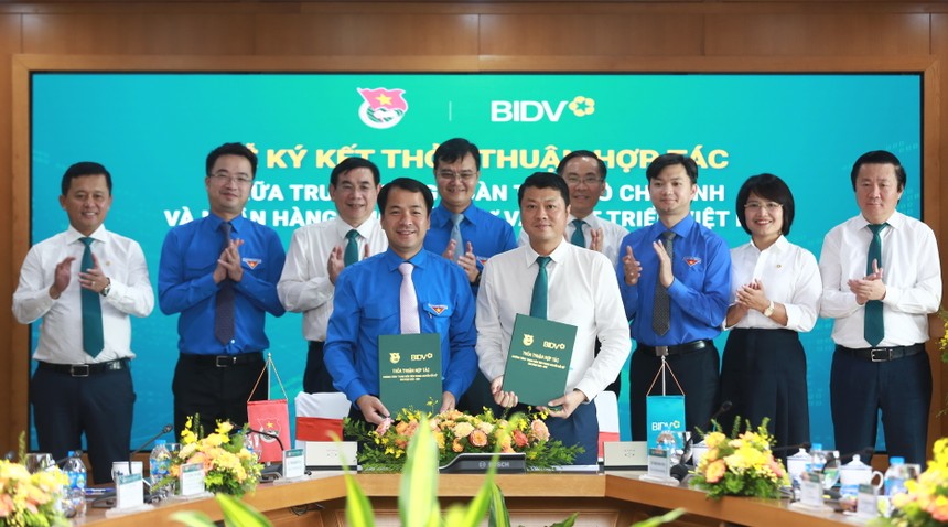 Đại diện Lãnh đạo Trung ương Đoàn và BIDV ký kết thỏa thuận hợp tác giai đoạn 2023-2025