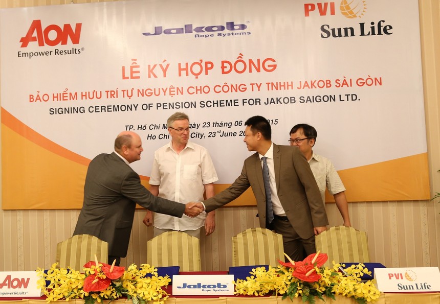PVI Sun Life cung cấp bảo hiểm hưu trí tự nguyện cho Jakob Sài Gòn